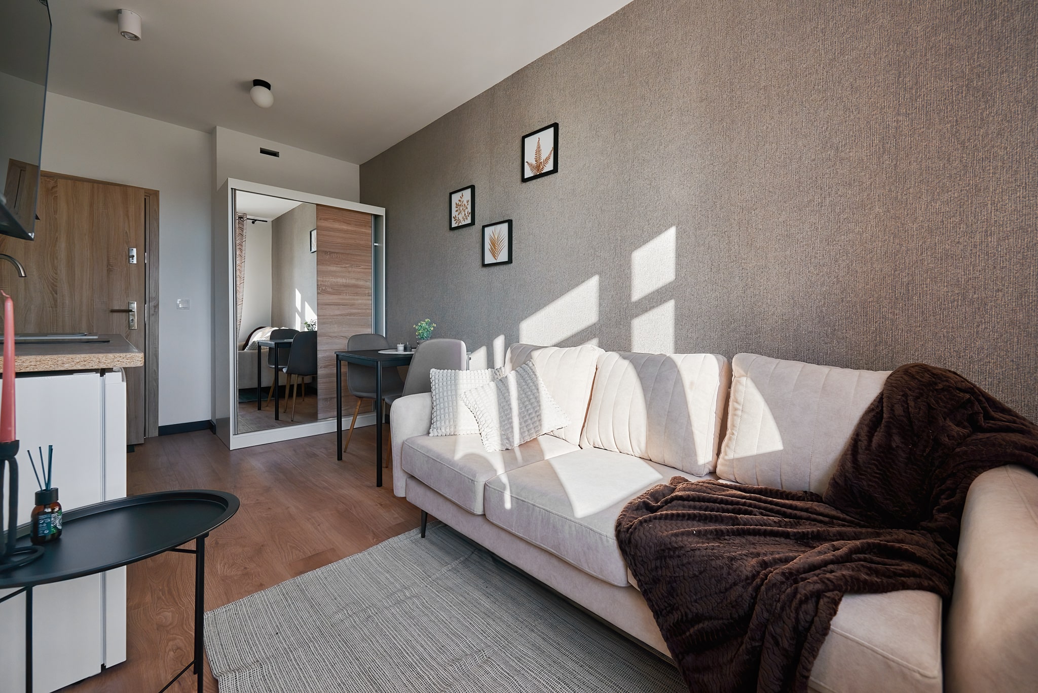 Zabrze, Plac Dworcowy 8, Kawalerka nr 4