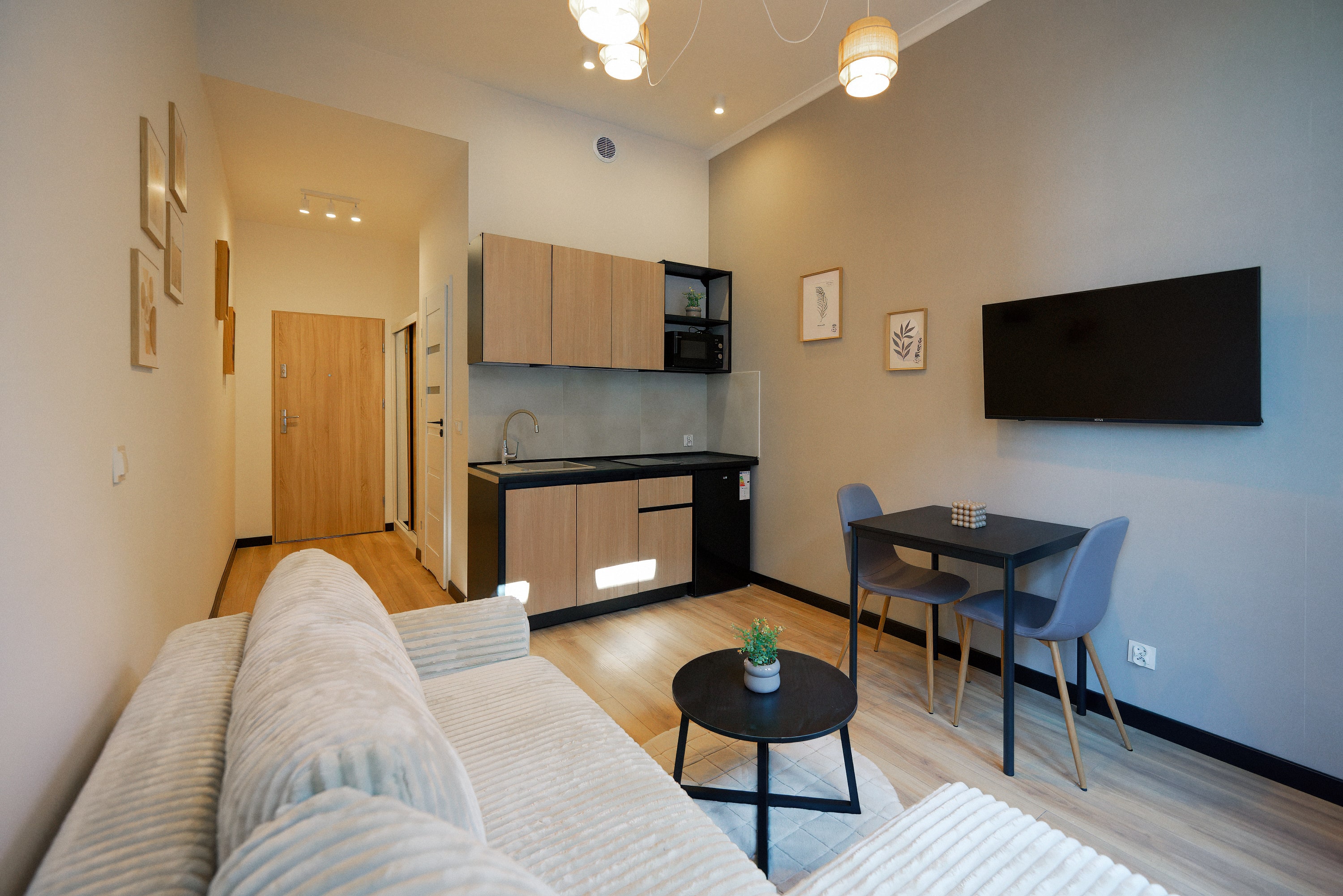 Zabrze, Dworcowa 7, Kawalerka nr 1 - zdjęcie 2